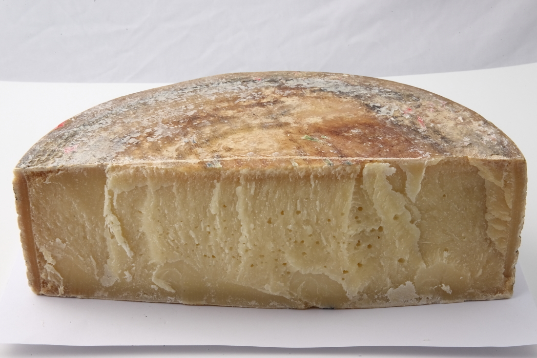 Asiago Vecchio Dop